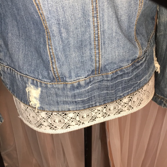 BILLABONG Jean Jacket - Picture 5 of 8